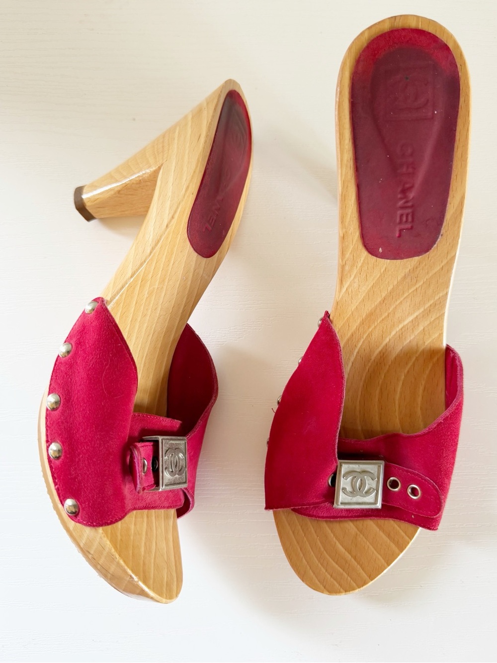 Chanel Red Suede CC Logo Wood Mule Heels EU 39